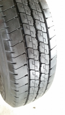 ขายยาง215/70/15 ปี 1715 DUNLOP LT36  4 เส้น