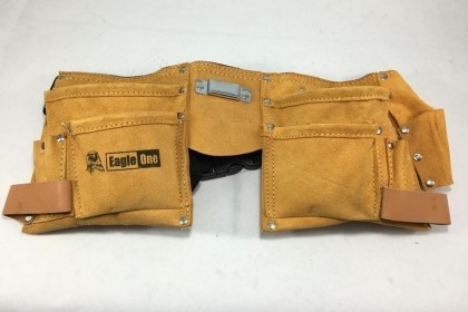 ขายกระเป๋าหนังเครื่องมือช่างKing Eagle Made in Taiwan.