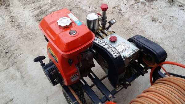 ปั๊มฉีดน้ำแรงดันเก่าญี่ปุ่น เครื่องยนต์ KUBOTA รุ่น K-SMR45  ขนาด  5.8 แรง สภาพสวย