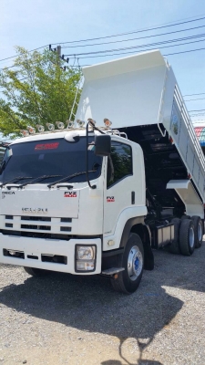 ขายรถบรรทุกสิบล้อดัมพ์ ISUZU เครื่อง 300 แรง 2 เพลา ปี 56 ไมล์ 87,xxx กระบะดัมพ์มิเนียม รถสวยพร้อมใช่งาน