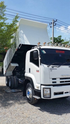 ขายรถบรรทุกสิบล้อดัมพ์ ISUZU เครื่อง 300 แรง 2 เพลา ปี 56 ไมล์ 87,xxx กระบะดัมพ์มิเนียม รถสวยพร้อมใช่งาน