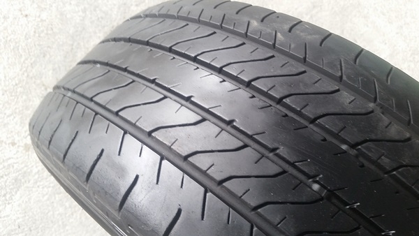 ขายยาง215/55/17 ปี14/3เส้น+ปี13/1เส้น DUNLOP 270 4เส้น