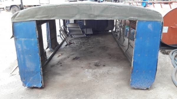 หลังคาร์โครงเหล็ก 6 ล้อ สภาพพร้อมใช้ หลังคาร์โครงเหล็ก 6 ล้อ สภาพพร้อมใช้