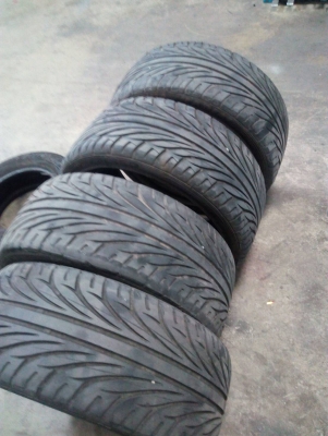 235/40R18 KAISER KENDAR RADIAL ปี14 ชุด 4 เส้น tel.081-4273941 ไอดีไลน์ 0814273941 235/40R18 KAISER KENDAR RADIAL ปี14 ชุด 4 เส้น tel.081-4273941 ไอดีไลน์ 0814273941