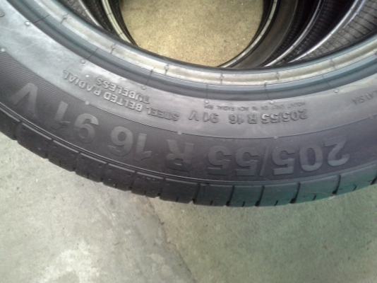 ยาง Continental 205/55-16 ชุดละ1000 บาท ยาง Continental 205/55-16 ชุดละ1000 บาท