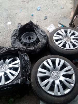 กะทะล้อขอบ 15 ขนาด 4 รู 100  พร้อมยาง DUNLOP 185/55R15  ล้อ tel.081-4273941 ไอดีไลน์ 0814273941