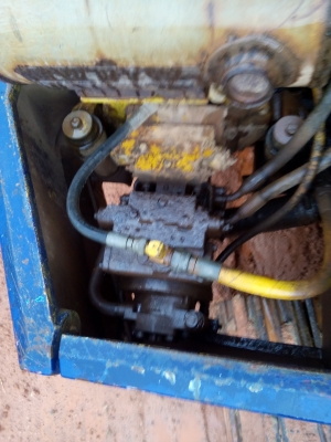 ปิดการขายแล้วคับ ขอบคุณบังจากยะลา ขายรถขุดโคมัสสุPC60_5  พร้อมใช้งาน