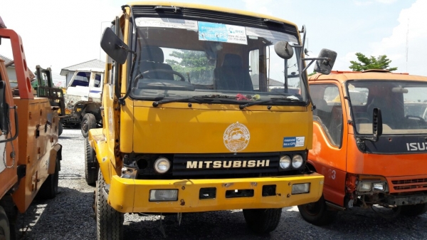 ขายรถ6ล้อเครื่อง160แรงเหมาะปต่อดั้มถูกๆตามสภาพ