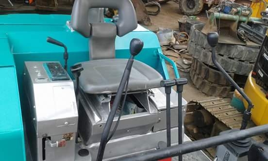 ขายรถขุด ยี่ห้อ:KOBELCO รุ่น:  SK024 รถเก่านอกแท้ มีเอกสารใบอินวอย ราคาต่อรองได้ สนใจติดต่อ: 099-907-9273  กิ๊ฟ กมลชนก