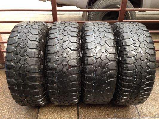 ยาง Mud Maxxis 285 75 16 ปี11 พร้อมใช้งาน ราคาไม่แพง
