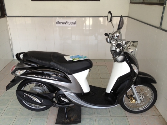 Fino Fi ตัวTop วิ่งหมื่นโล รถ10เดือน ปลายปี58 (ของแถม 4 รายการ)