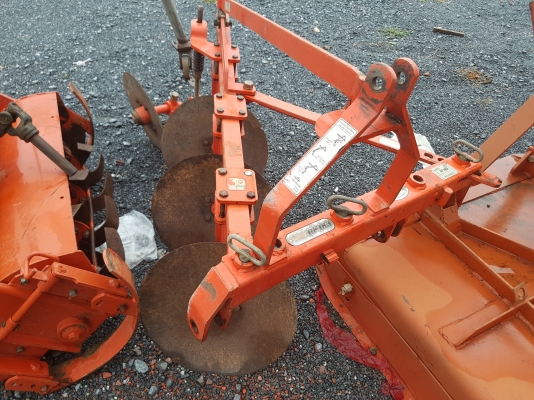 ขายเหมาโรตารี่ RX80 และ ผานบุกเบิก DP183 ตราช้าง ใช้น้อย