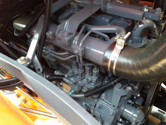 ปัญญาแทรคเตอร์..จัดมาให้ครับ ด่วน!!!คูโบต้า L4708 พร้อมใบมีดคานบนSD181สี สภาพเดิมๆพร้อมเล่มทะเบียน