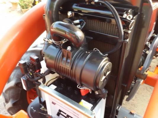 ปัญญาแทรคเตอร์..จัดมาให้ครับ ด่วน!!!คูโบต้า L4708 พร้อมใบมีดคานบนSD181สี สภาพเดิมๆพร้อมเล่มทะเบียน