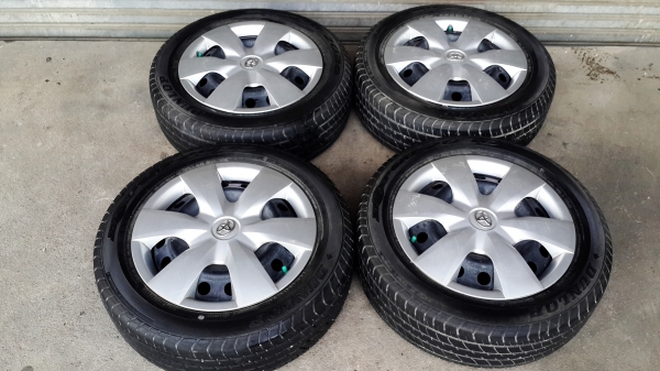 ล้อกระทะ toyota ขอบ 15 พร้อมยาง