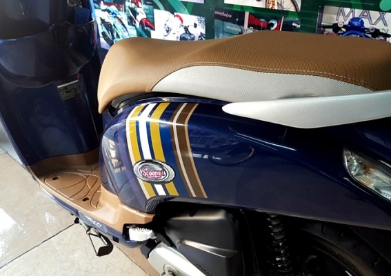 scoopy i สีนั้าเงิน ลายใหม่ล่าสุดโฉมปัจจุบัญ ล้อแมกซ์ ตัวท๊อปสุด โปรโมชั่น แถม 3 รายการ