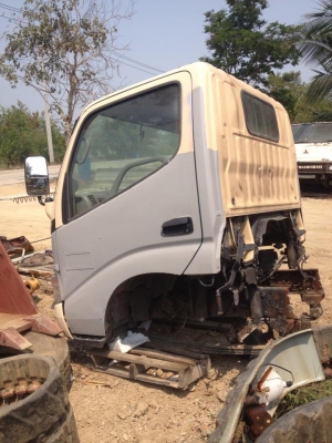 FROM JAPANหัวเก๋งรถบรรทุก4ล้อ,6 ล้อเล็ก (6 ล้อกลาง2ใบปัด) (รุ่นใหม่ยกหัวได้/มีแหนบ/มีคัสซี/มีฐานล่าง) ราคาเพียง 60,000 บาท สนใจรีบติดต่อ 0819337688 FROM JAPANหัวเก๋งรถบรรทุก4ล้อ,6 ล้อเล็ก (6 ล้อกลาง2ใบปัด) (รุ่นใหม่ยกหัวได้/มีแหนบ/มีคัสซี/มีฐานล่าง) ราคาเพียง 60,000 บาท สนใจรีบติดต่อ 0819337688