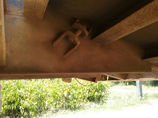 รถมิตซู 10 ล้อ ท้ายลาด  FN527M - A  /  191 แรงม้า.   สนใจติดต่อ  081 - 6079515