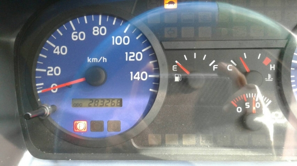 ขายรถสิบล้อหัวลากเมก้า 320 แรง ขายรถสิบล้อหัวลากเมก้า 320 แรง