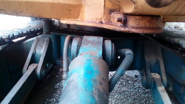 รถแบคโฮ KOMATSU  PC - 30 - 3    สนใจติดต่อ  081 - 6079515