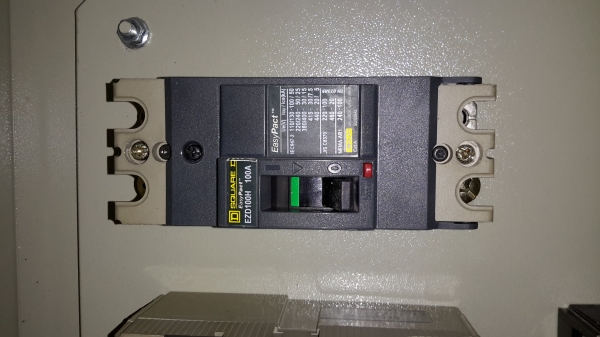 ขายเบรกเกอร์ SQUARE D EZD100H 100A