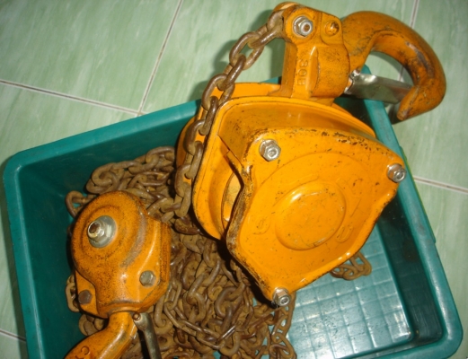 ขายรอกญี่ปุ่น ยี่ห้อ Vital. รับน้ำหนัก 3 ตัน สภาพสวย ใช้งานได้เลย ยังไม่ผ่านการซ่อม เหมาะใช้กับงานหนักครับ