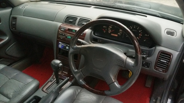 นิสสันเซฟิโร่ A32 ปี01 เครื่อง2.5 เกียร์ออโต้ ติดแก๊สหัวฉีด เอกสารพร้อมโอน