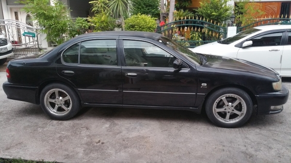 นิสสันเซฟิโร่ A32 ปี01 เครื่อง2.5 เกียร์ออโต้ ติดแก๊สหัวฉีด เอกสารพร้อมโอน