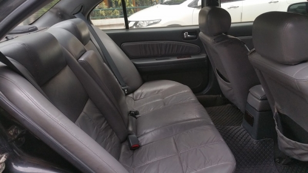 นิสสันเซฟิโร่ A32 ปี01 เครื่อง2.5 เกียร์ออโต้ ติดแก๊สหัวฉีด เอกสารพร้อมโอน