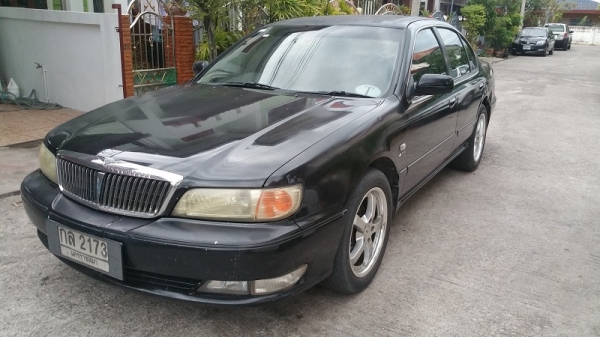 นิสสันเซฟิโร่ A32 ปี01 เครื่อง2.5 เกียร์ออโต้ ติดแก๊สหัวฉีด เอกสารพร้อมโอน