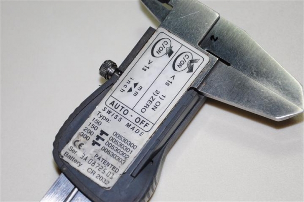 เวอร์เนียร์ Digital SWISS MADE