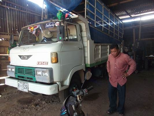 ฝากขาย รถ6ล้อดั้มฮีโน่  KM310   สภาพพร้อมใช้ ขอบคุณครับ