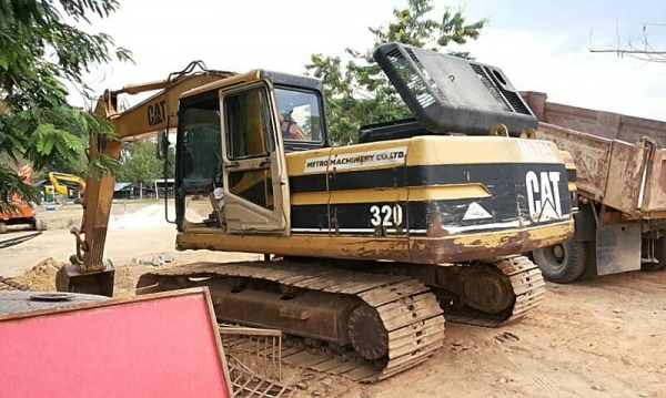 320มีอิวอยราคา900,000บาท ติดต่อสุขุม0872836792