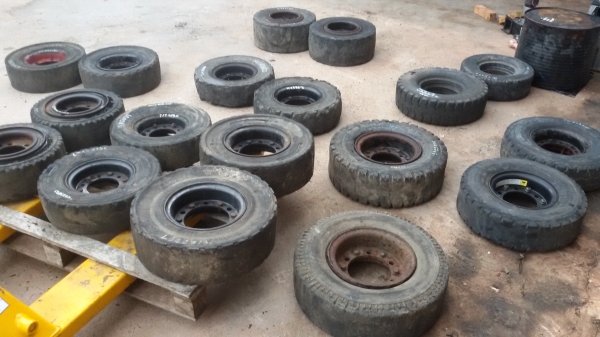 ยางโฟล์คลิฟ มือ2