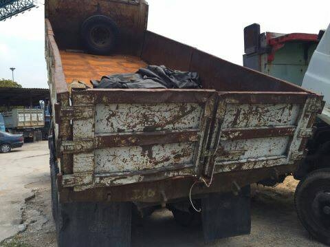 ขาย HINO 227 ดั๊ม สภาพสวยพร้อมใช้ ติดต่อได้ที่คุณ อ๊อฟ พิจิตร 086-737-9991