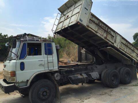 ขาย HINO 227 ดั๊ม สภาพสวยพร้อมใช้ ติดต่อได้ที่คุณ อ๊อฟ พิจิตร 086-737-9991