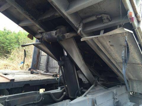 ขาย HINO 227 ดั๊ม สภาพสวยพร้อมใช้ ติดต่อได้ที่คุณ อ๊อฟ พิจิตร 086-737-9991