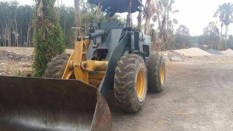 ขายรถตัก KOMATSU 510 กรองคู่ สภาพสวยพร้อมใช้ ราคาต่อรองได้ ที่คุูณอ๊อฟ พิจิตร 086-737-9991