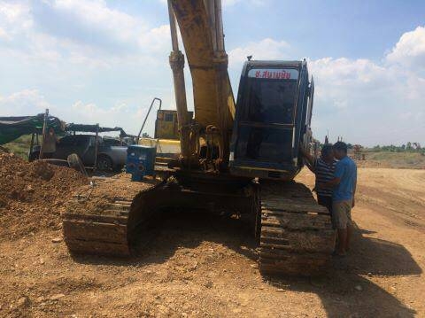 ขาย KOBELCO SK 200 M3 เอกสารใบซื้อขายพร้อมใช้ ติดต่อ คุณ อ๊อฟ พิตร 086-737-9991 ขาย KOBELCO SK 200 M3 เอกสารใบซื้อขายพร้อมใช้ ติดต่อ คุณ อ๊อฟ พิตร 086-737-9991