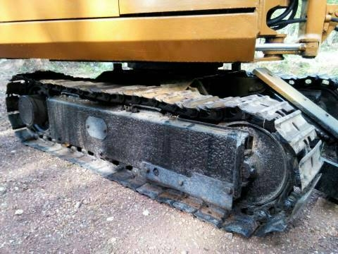 ขาย KOMATSU PC 10-6 สภาพสวยพร้อมใช้ ติดต่อ คุณ อ๊อฟ พิจิตร 086-737-9991