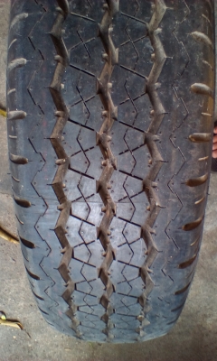 กะทะขอบ15-5รู114 ใส่วีโก้ใบละ 400บาท รัดยาง 700บาท มี 1คู่