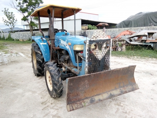 ขายครับ แช้มป์35 แรงม้า สวยๆรถไร่ไม่เคยลงนาสภาพสมบูรณ์ ผานดันหน้า+ผานพรวน ราคาเบาๆพวงมาลัยเพาเวอร์  ราคา98,000 สนใจ 086-3603016 อยู่ชลบุรีครับ