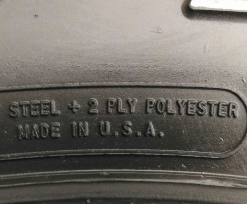 ขาย ยาง AT 265/70/16 MADE IN USA สวยๆ ขาย ยาง AT 265/70/16 MADE IN USA สวยๆ