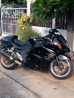 ขาย.kawasaki.zzr.1100.แฟริ่ง.hayabusa.แท้ทั้งคัน