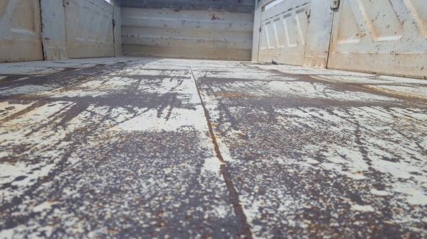 ขายรถพ่วง Hino Mega เครื่อง 320 แรง มี 4 พ่วง ปี 48,49 กระบะด้มพ์สามมิตร ลูก 2 เพลา รถพร้อมใช้งาน