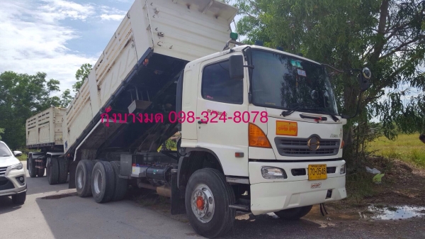 ขายรถพ่วง Hino Mega เครื่อง 320 แรง มี 4 พ่วง ปี 48,49 กระบะด้มพ์สามมิตร ลูก 2 เพลา รถพร้อมใช้งาน