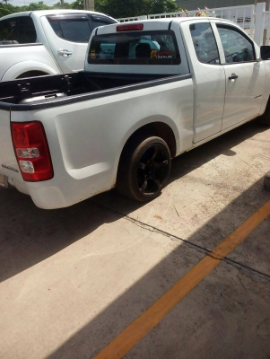 ขาวดาวน์ 30,000 บ. 58 งวด / 9,330 / งวด รถเดิมทั้งคัน แต่งสวยนิดกน่อย