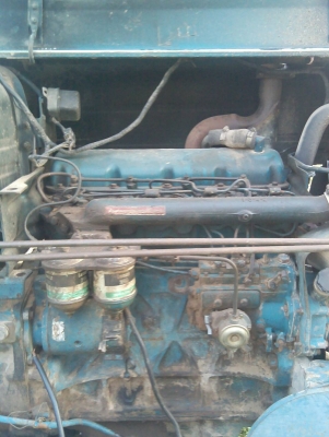 ขายรถไถฟอร์ด 6600 เสื้อลาย อุปกรณ์ดันหน้า หางเจ็ด เล่มทะเบียนพร้อม