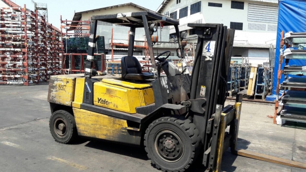 โฟล์คลิฟ yale 5ton  ดีเซล เกียร์ออโต้