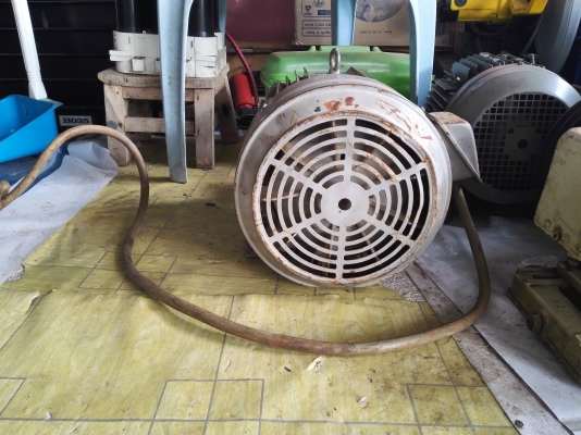 มอเตอร์มิตซู 7.5 HP 380 v